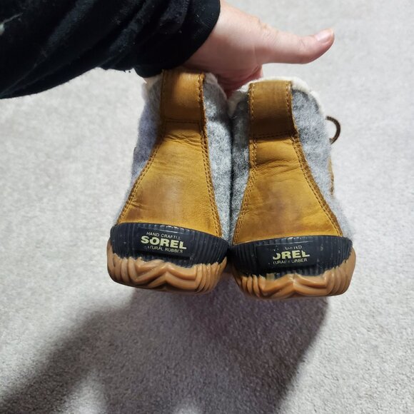 Sorel Ankle Boots in Gray and Brown - Picture 7 of 12